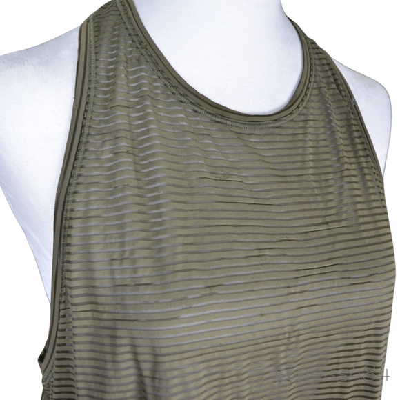 Women's Lululemon Tank Top Size M/L Green - Picture 3 of 7